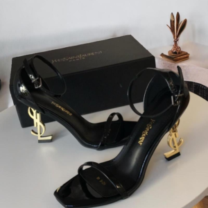 حذاء سان لوران أوبيوم بكعب